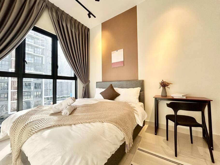 The Little Series - Sky Pool - 4 Pax * Kuala Lumpur