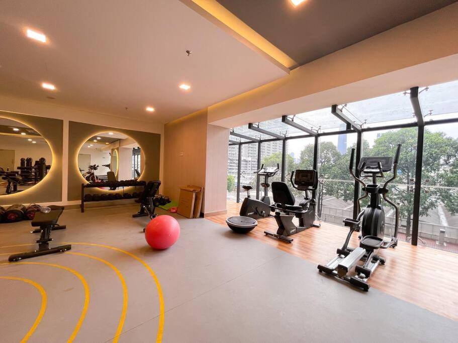The Little Series - Sky Pool - 4 Pax Pangsapuri